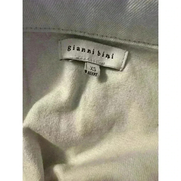 Gianni Bini Tori White Denim Short Sleeve Overall Flight Suit Button Romper XS - Picture 2 of 9